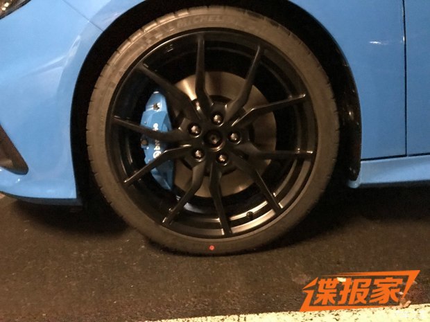 2018日內(nèi)瓦車展探館：?？怂筊S限量版